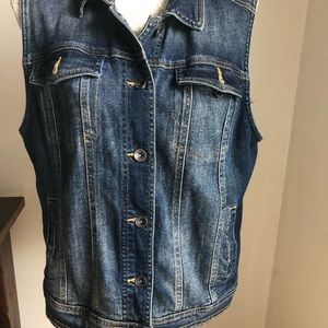 Woman’s Merona size XL Jean jacket
